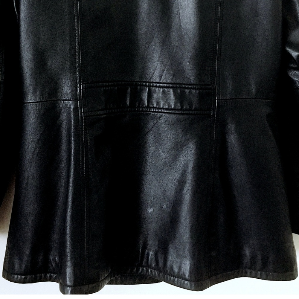 Vintage Wilsons Black Leather Button Jacket Medium - Picture 4 of 8